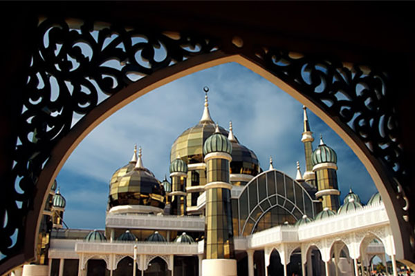 Crystal Mosque Terengganu Malaysia منارات مضئية في آسيا