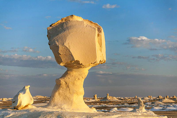 White Desert National Park مصر العربية